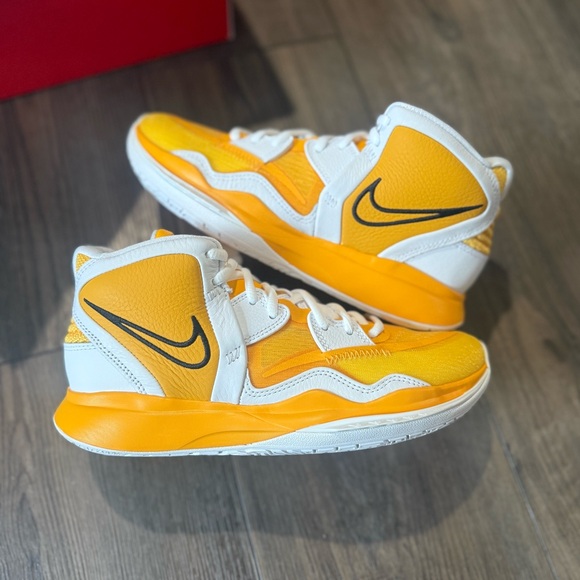 Nike Kyrie Infinity TB University Gold/White Basketball Shoes Men’s 6 NWT
